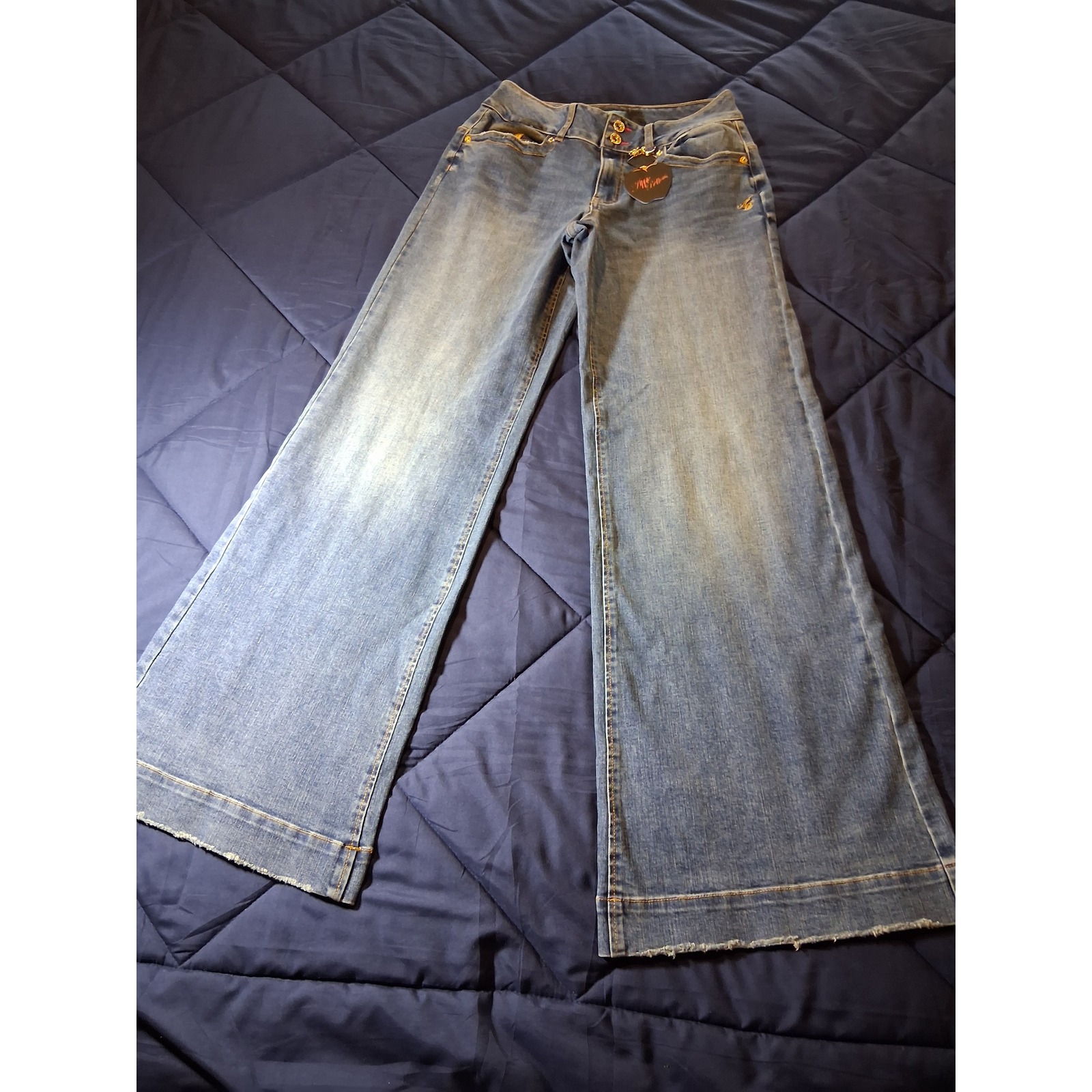 Apple Bottoms Wide Leg Jeans Women 12 Medium Wash Y2k Gold Hardware Nwt